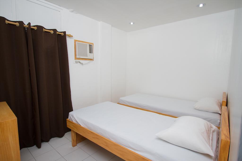 Lokal Hostel Makati City Quarto foto